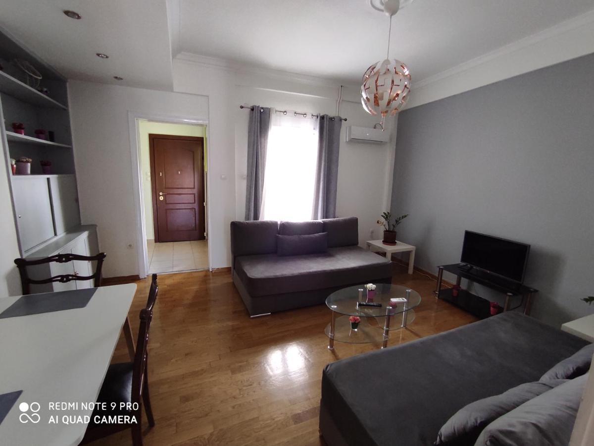 Zeus At The 3Rd Floor Apartment เอเธนส์ ภายนอก รูปภาพ